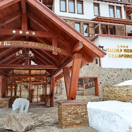 Διαμέρισμα студио алтом Παμπόροβο